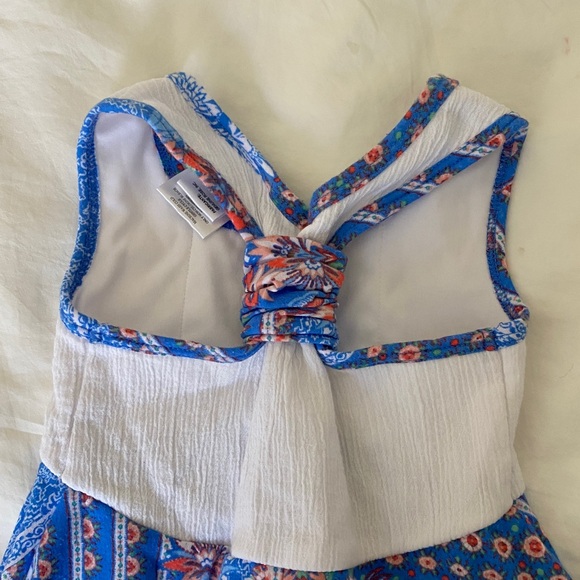 Jona Michelle Floral Dress - Picture 4 of 5